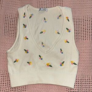 Zara seamless embroidered crop top size xs-s